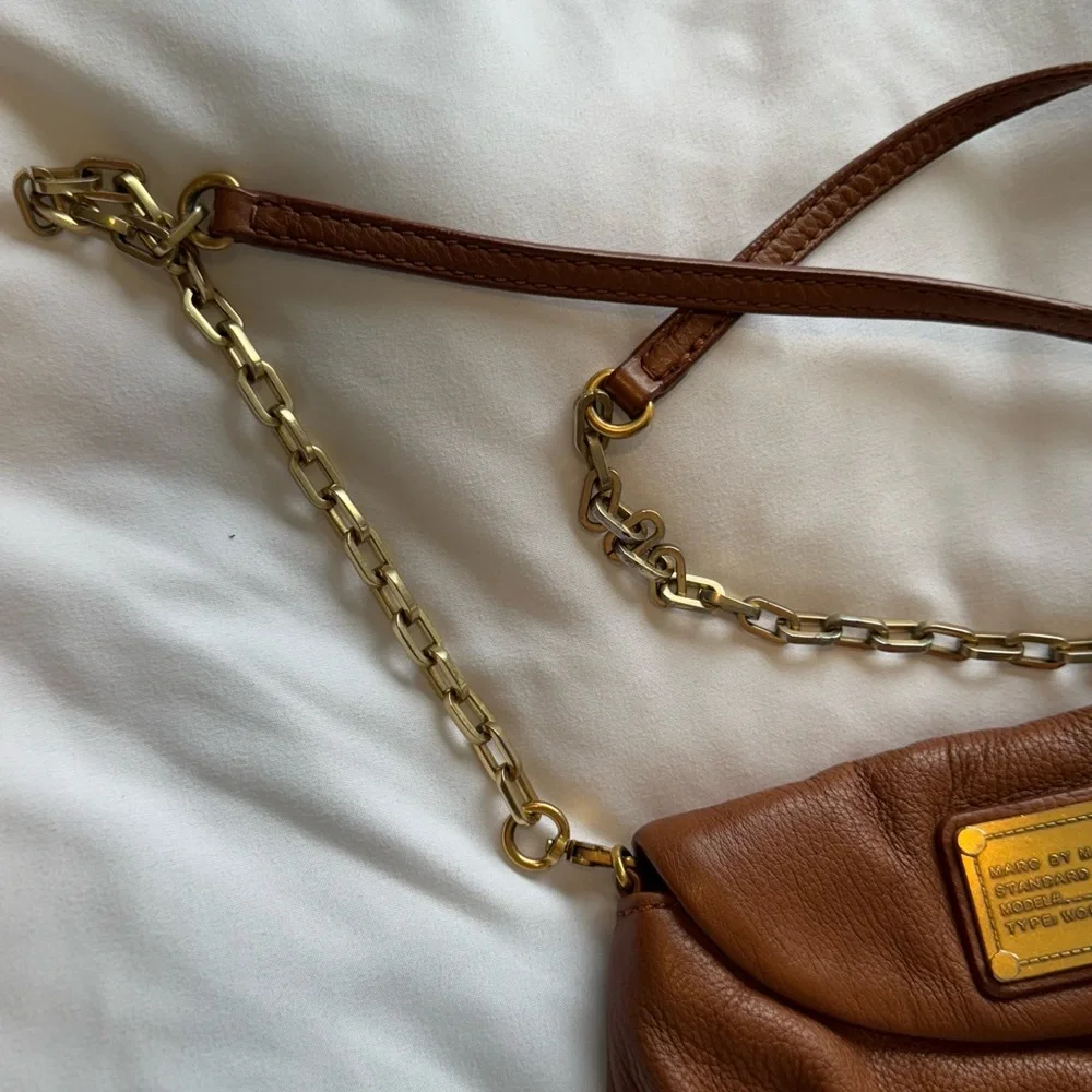 Marc by Marc Jacobs Karlie Brown Leather Crossbody Purse Bag - Picture 6 of 10